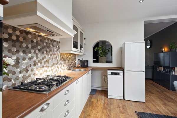 Medium property photo - Beukenkampstraat 16, 1781 TX Den Helder